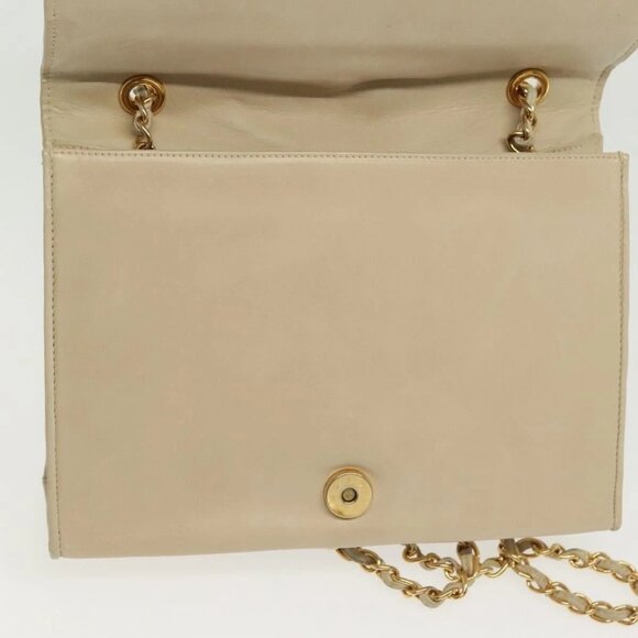 CHANEL Matelasse Chain Shoulder Bag Lamb Skin Ivory Gold CC Auth - Picture 6 of 16